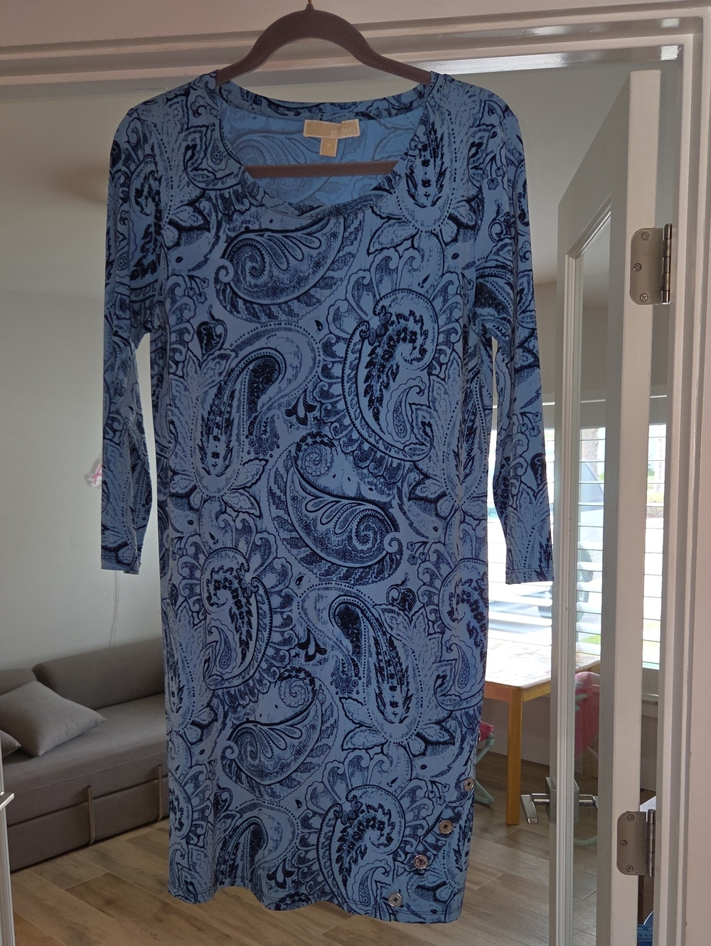 Michael Kora Blue Paisley 3/4 Sleeve Shift Dress